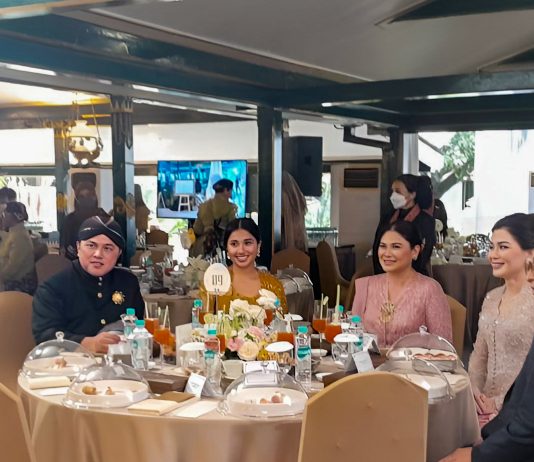 Sejumlah Pejabat dan Artis Hadir Sejak Pagi di Akad Nikah Kaesang – Erina