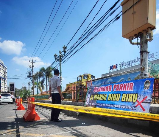 Parkir Liar di Selatan Stasiun Tugu Ditertibkan, Yang Melanggar Langsung Dikempiskan