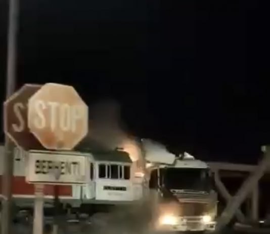 KA Brantas Tabrak Truk di Madukoro Raya, Perjalanan KA di Lintas Jerakah-Semarang Poncol Terganggu