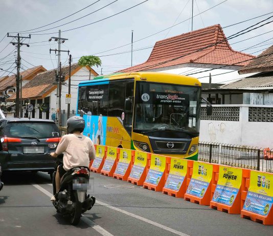 Motor dan Mobil Masuk Jalur Contraflow Bus Trans Jogja, Dishub DIY Perkuat Personil