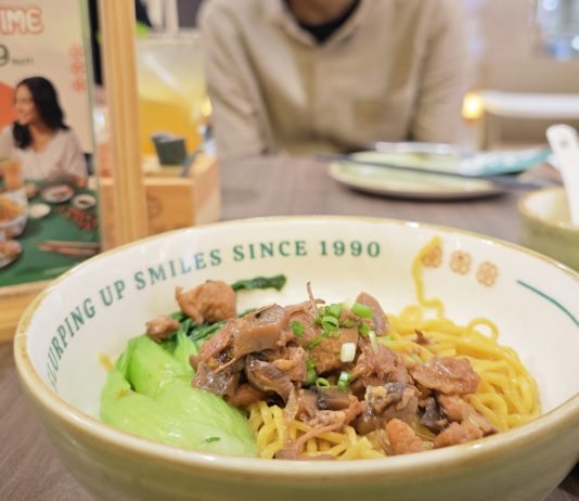 Top Noodle Hadir di Pakuwon dengan Konsep Baru, Utamakan Nuansa Hangat dan Ruang Komunal