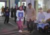 Ketika Orang Tua Mewakili Langkah Terakhir Muhammad Tyas di Panggung Wisuda UAD
