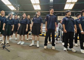 Peringati Hari Lahir Pancasila, KAI Daop 6 Hadirkan Paduan Suara Live di Stasiun