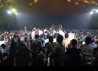 Kericuhan Pecah di Dialog Publik UGM, Tiga Narasumber Dievakuasi