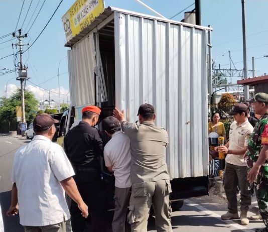 Kawasan Selatan Stasiun Yogyakarta Ditata, PKL dan Kios Liar Ditertibkan