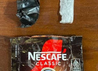 Warga Tangkap Pria Mencurigakan, Bawa Sabu Disembunyikan dalam Bungkus Kopi